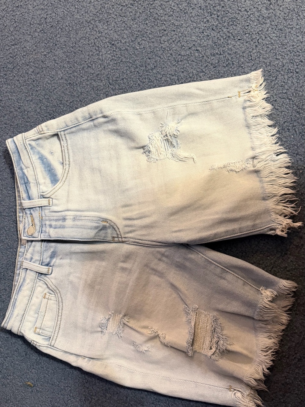 KanCan Light Wash Frayed Hem Distressed Denim Shorts